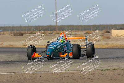 media/Oct-29-2022-CalClub SCCA (Sat) [[e05833b2e9]]/Race Group 2/Qualifying (Sweeper)/
